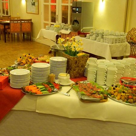 Kraeuterhotel & Restaurant Heidejaeger Mulmshorn Екстериор снимка