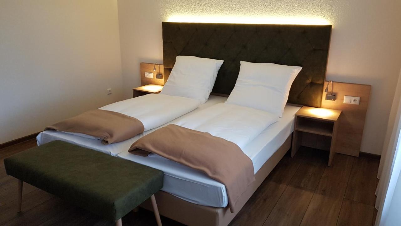 Kraeuterhotel & Restaurant Heidejaeger Mulmshorn Екстериор снимка