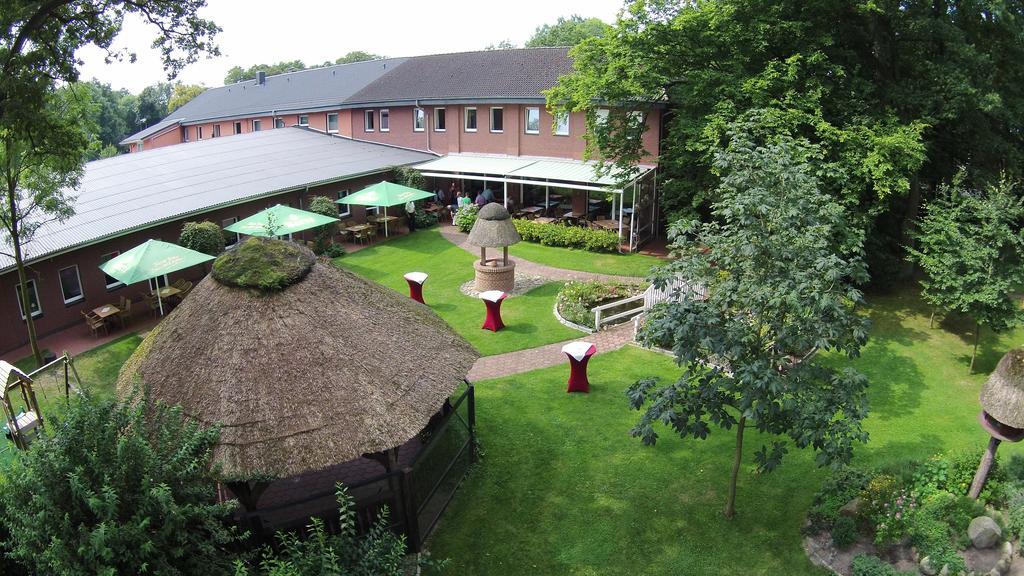 Kraeuterhotel & Restaurant Heidejaeger Mulmshorn Екстериор снимка