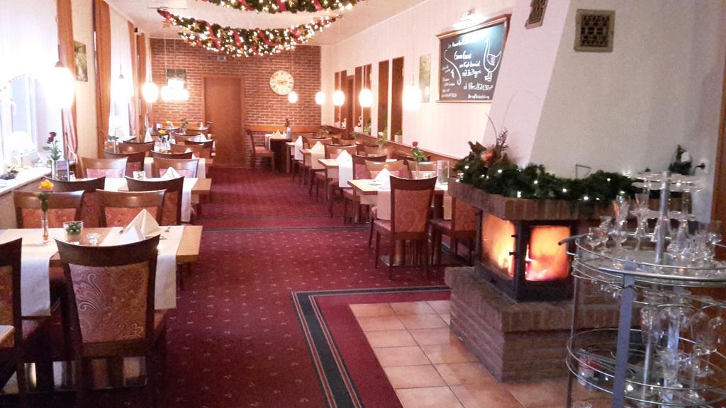 Kraeuterhotel & Restaurant Heidejaeger Mulmshorn Екстериор снимка