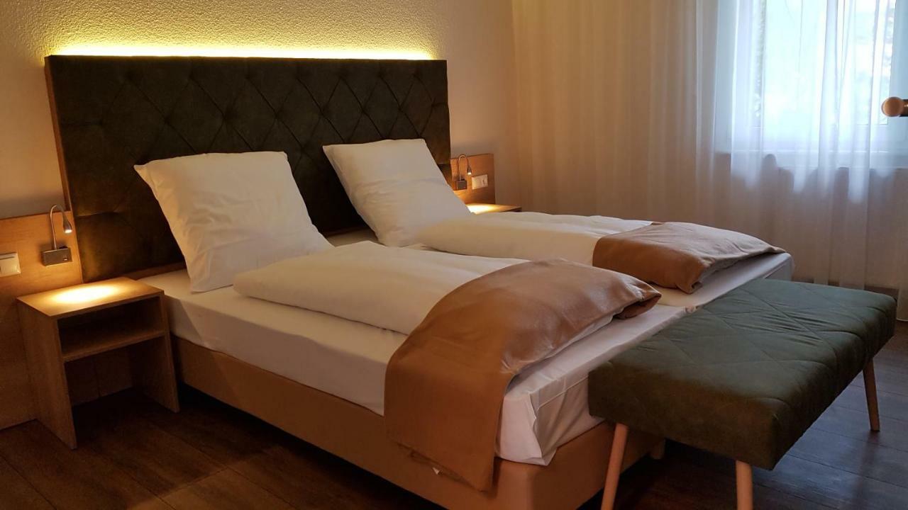Kraeuterhotel & Restaurant Heidejaeger Mulmshorn Екстериор снимка