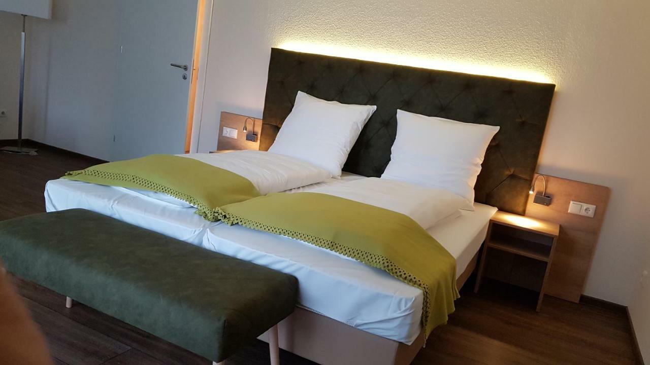 Kraeuterhotel & Restaurant Heidejaeger Mulmshorn Екстериор снимка